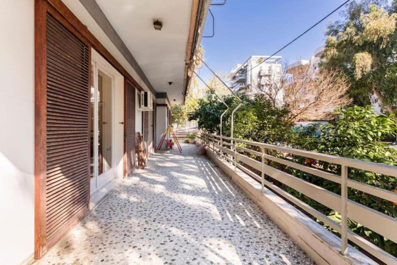 Spacious Renovated Flat In The Athens Riviera Eksteriør bilde