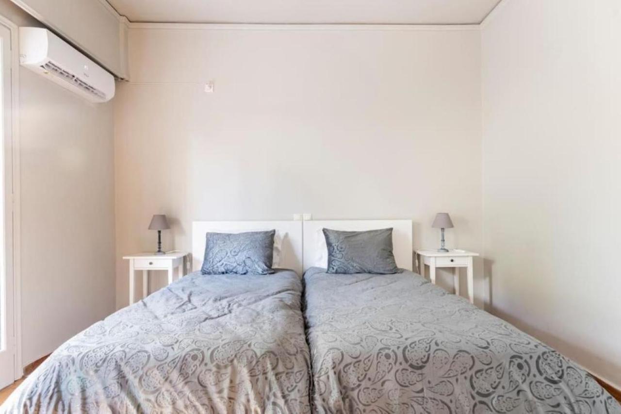Spacious Renovated Flat In The Athens Riviera Eksteriør bilde