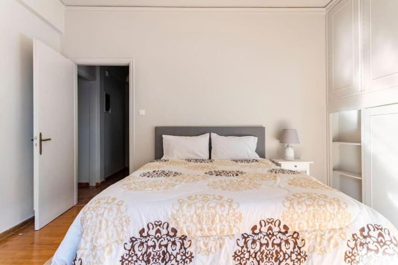 Spacious Renovated Flat In The Athens Riviera Eksteriør bilde